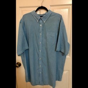 Short sleeve button down